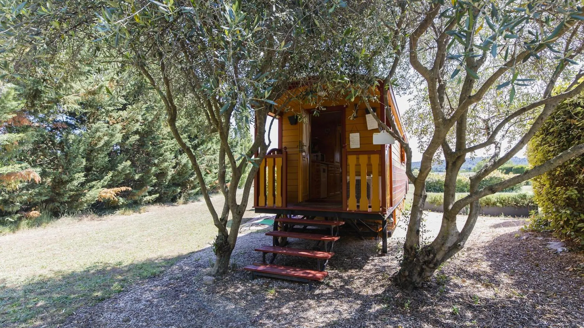 Roulotte Chez Manon En Luberon Hotel Lagnes 0*,  France